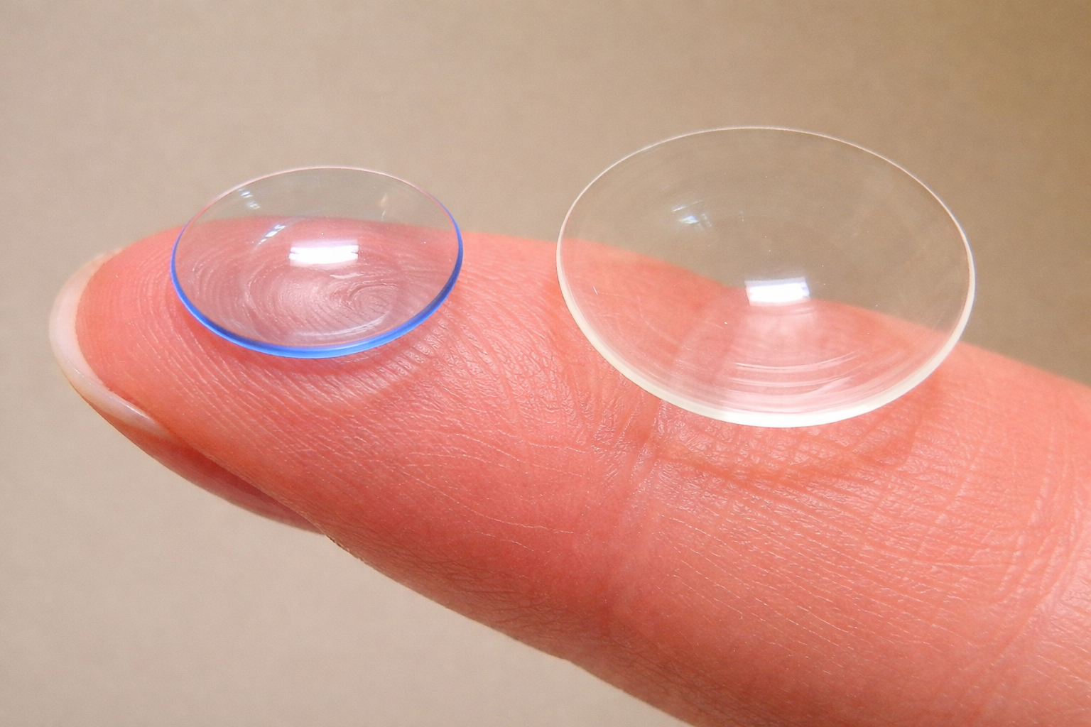 Scleralens op het oog