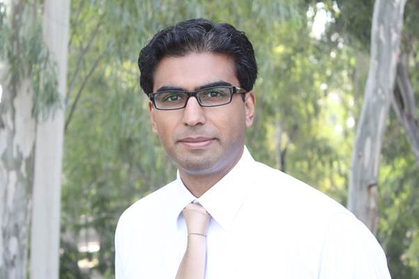 Dr. Vaqar Ahmed, Chair of the SustainStrat Analytics Strategic Advisory Council
